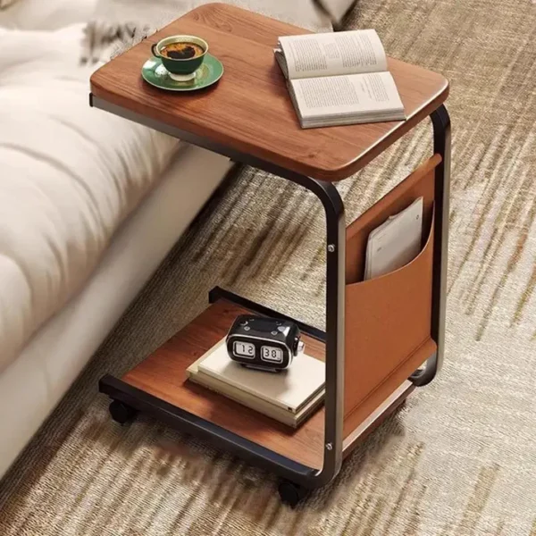 طاولة جانبية على شكل حرف C – تصميم عملي متحرك
